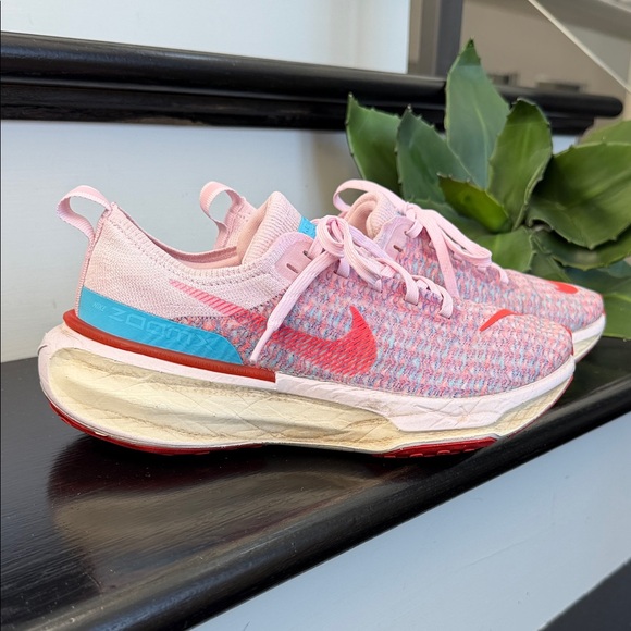 Nike Shoes - Nike ZoomX Invincible Run Flyknit women’s running sneakers Pink Foam Rise size 7